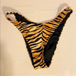 PacSun XS bikini bottoms